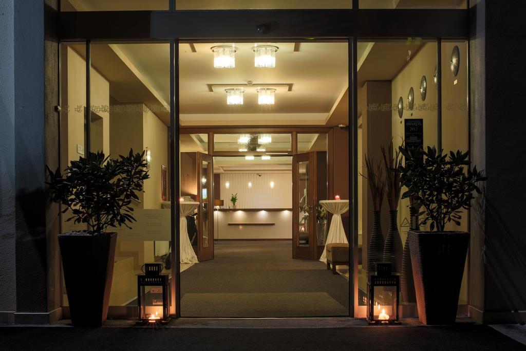Golden Fish Apartmany Xia Πίλζεν Εξωτερικό φωτογραφία