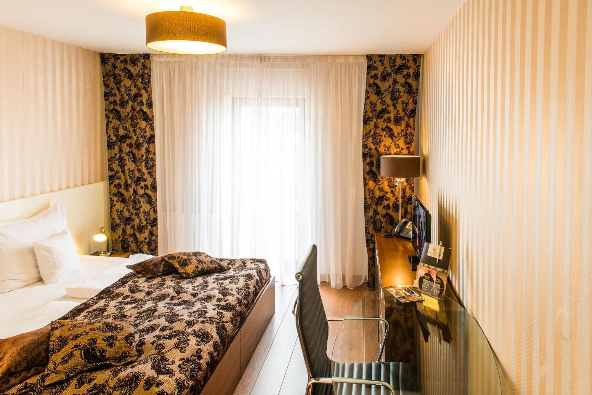 Golden Fish Apartmany Xia Πίλζεν Εξωτερικό φωτογραφία