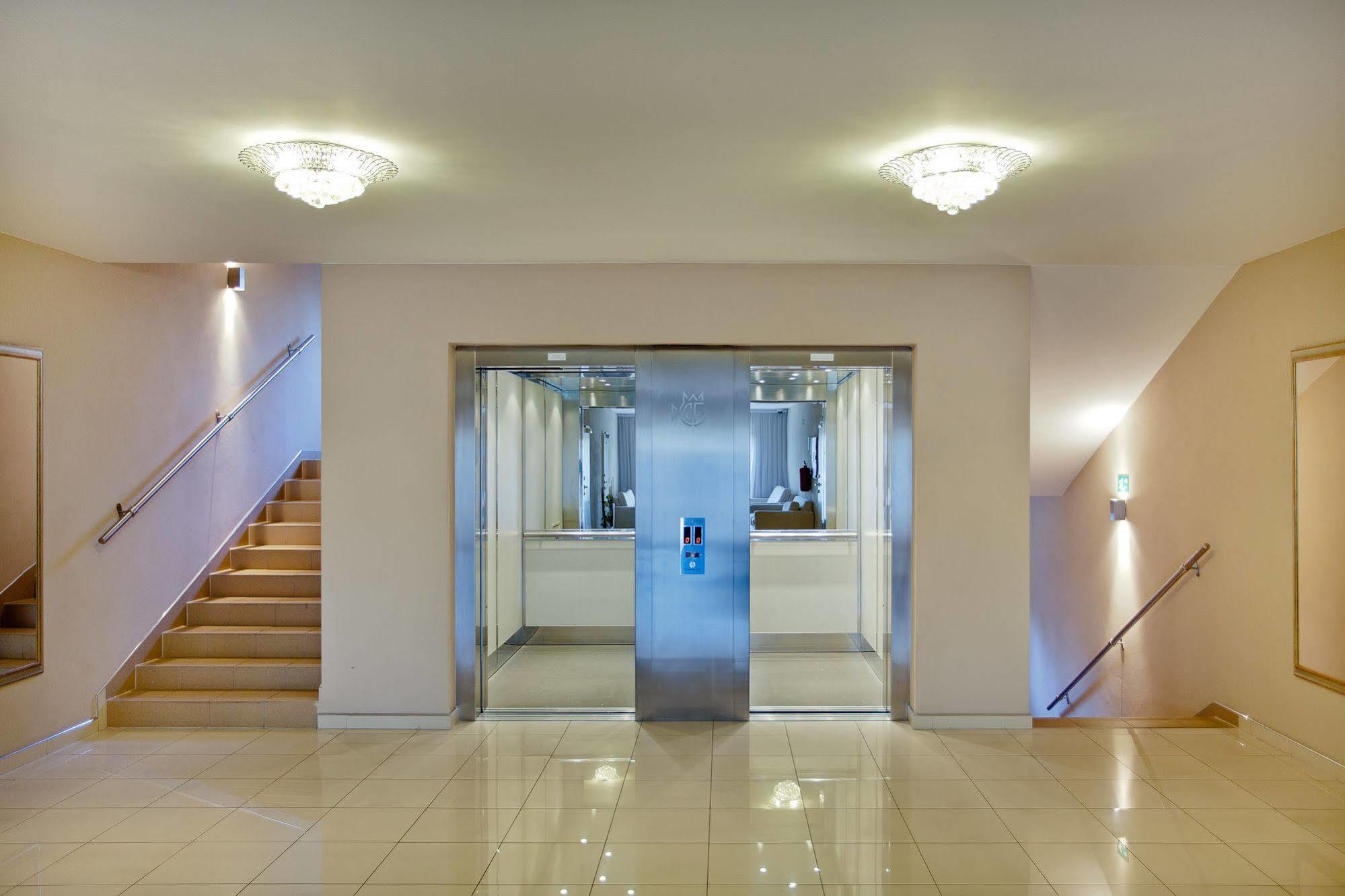 Golden Fish Apartmany Xia Πίλζεν Εξωτερικό φωτογραφία