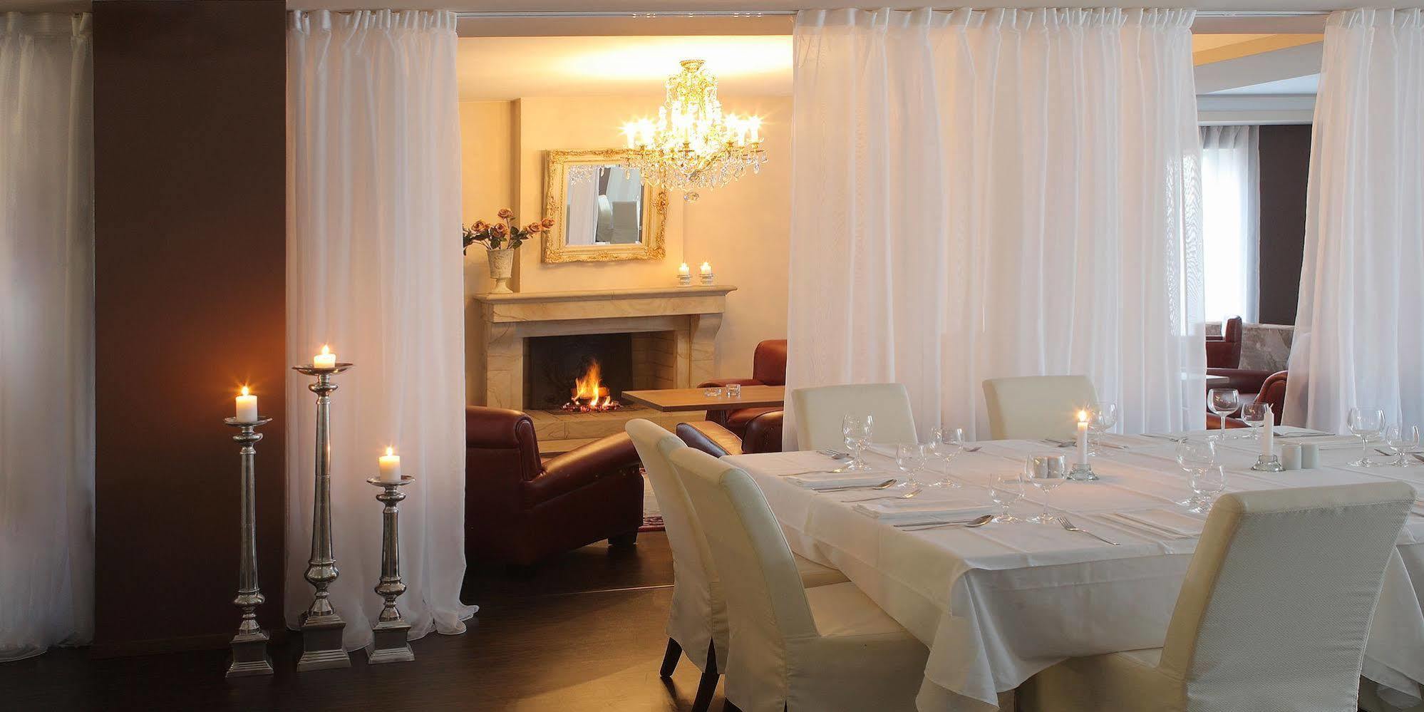 Golden Fish Apartmany Xia Πίλζεν Εξωτερικό φωτογραφία
